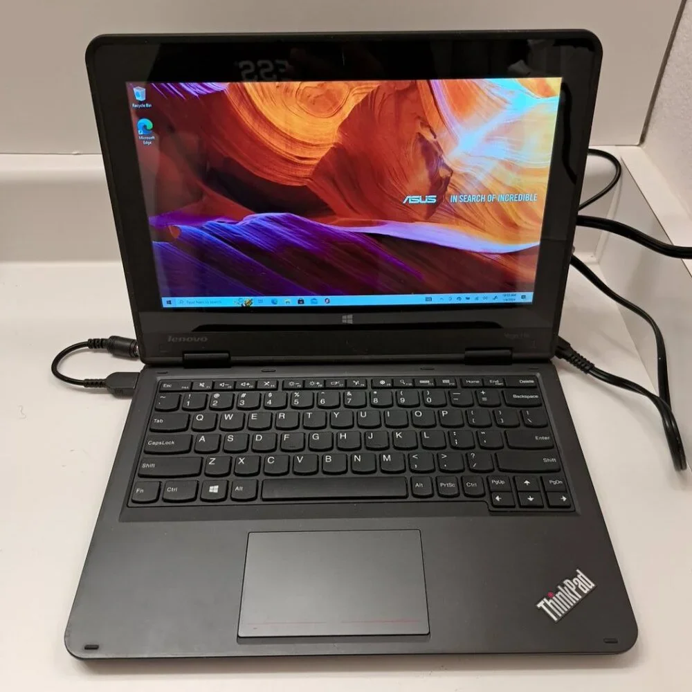 1X Lenovo ThinkPad 11e (2nd Gen) 20E5 Flip design Laptop Intel Core M - 5Y10c
